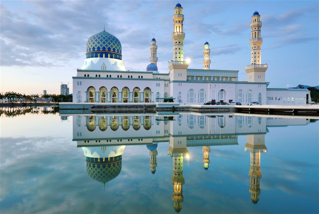 汉德邦免拆底模钢筋桁架楼承板获多项大型工程应用